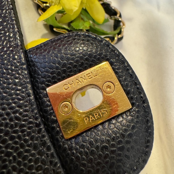 Chanel Classic Flap Bag Caviar Small 2022 series - Picture 12 of 16